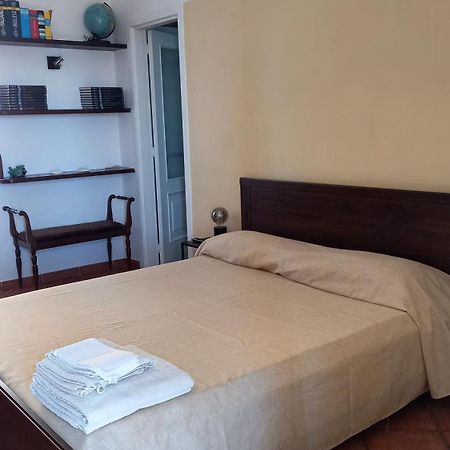 La Casa Del Sole Bed and Breakfast Vico Equense Eksteriør billede